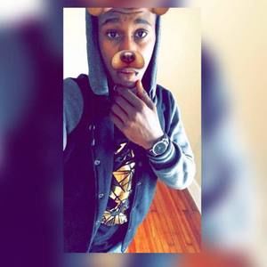 Meet your Posher, Elyse